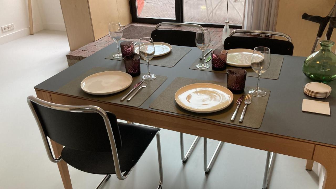 Le Garage Downtown Serviced Apartment La Haya Exterior foto