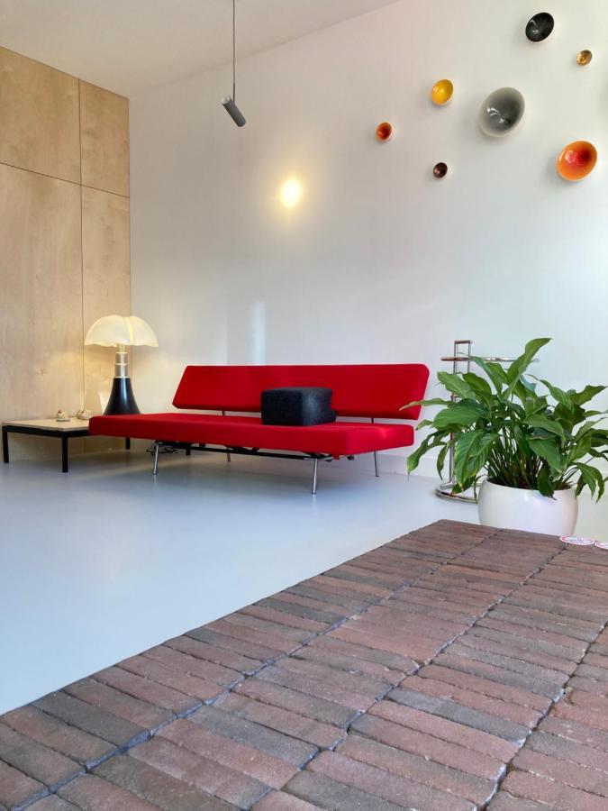 Le Garage Downtown Serviced Apartment La Haya Exterior foto
