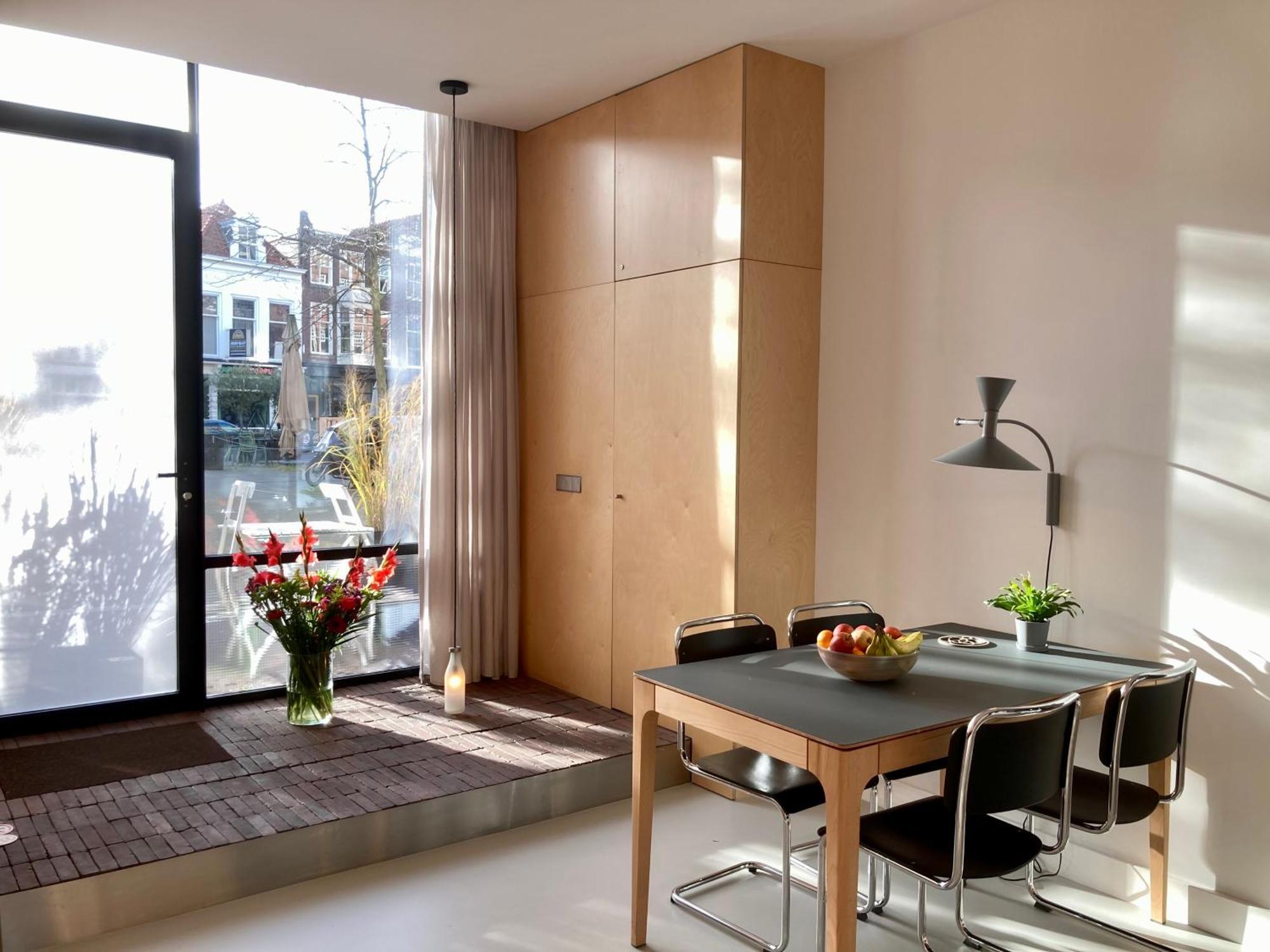 Le Garage Downtown Serviced Apartment La Haya Exterior foto